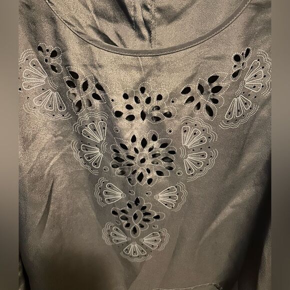 Xhilaration grey long sleeve blouse - Picture 3 of 10